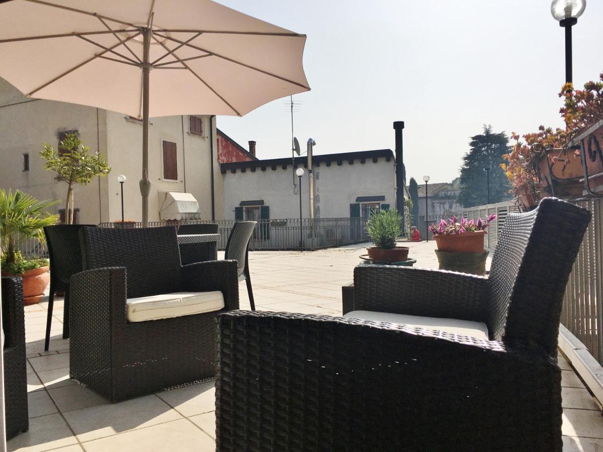 شقة Casa Elisabetta بسكييرا ديل غاردا المظهر الخارجي الصورة