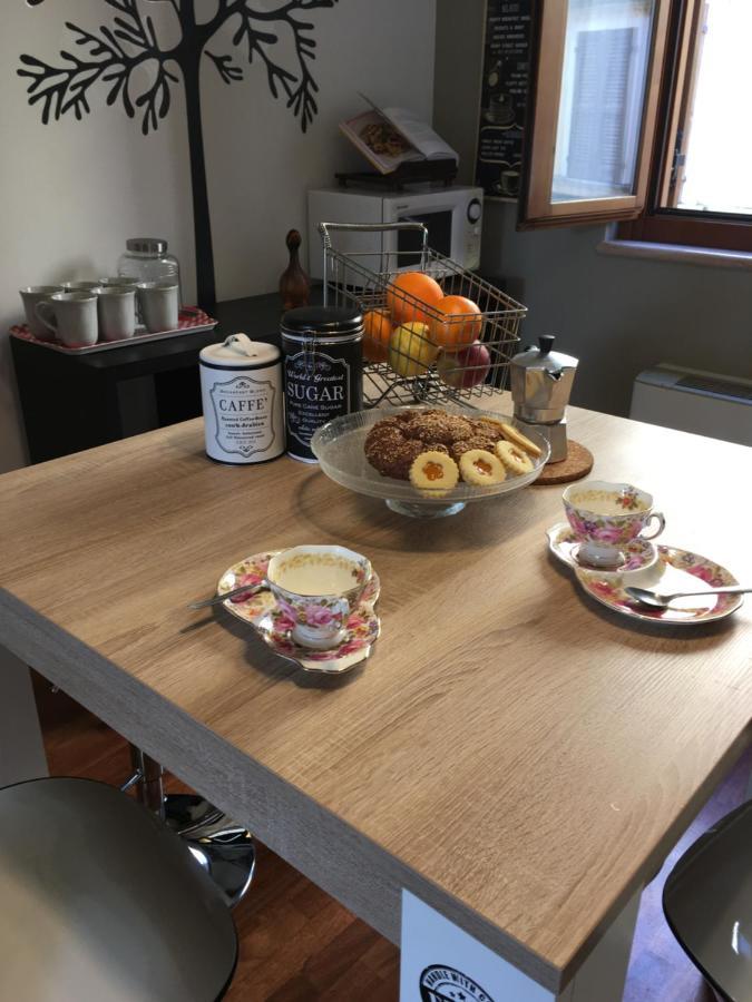شقة Casa Elisabetta بسكييرا ديل غاردا المظهر الخارجي الصورة